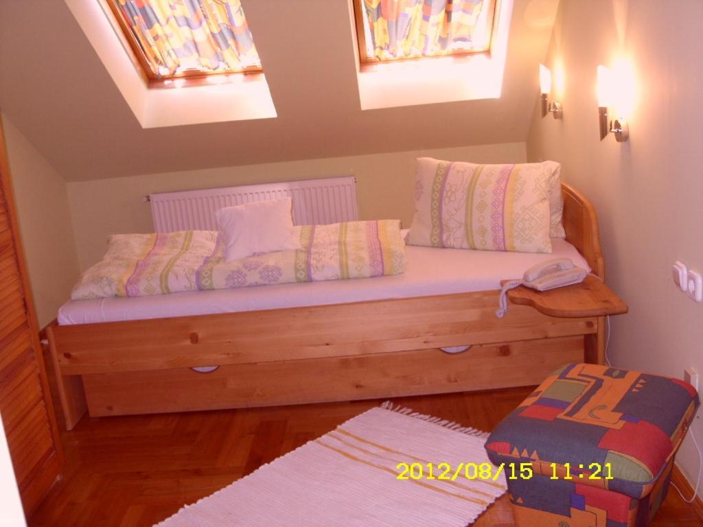 Hotel Korona Szallo Nagykanizsa Zimmer foto